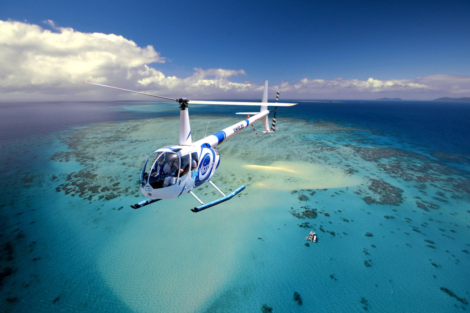helicopter great barrier reef