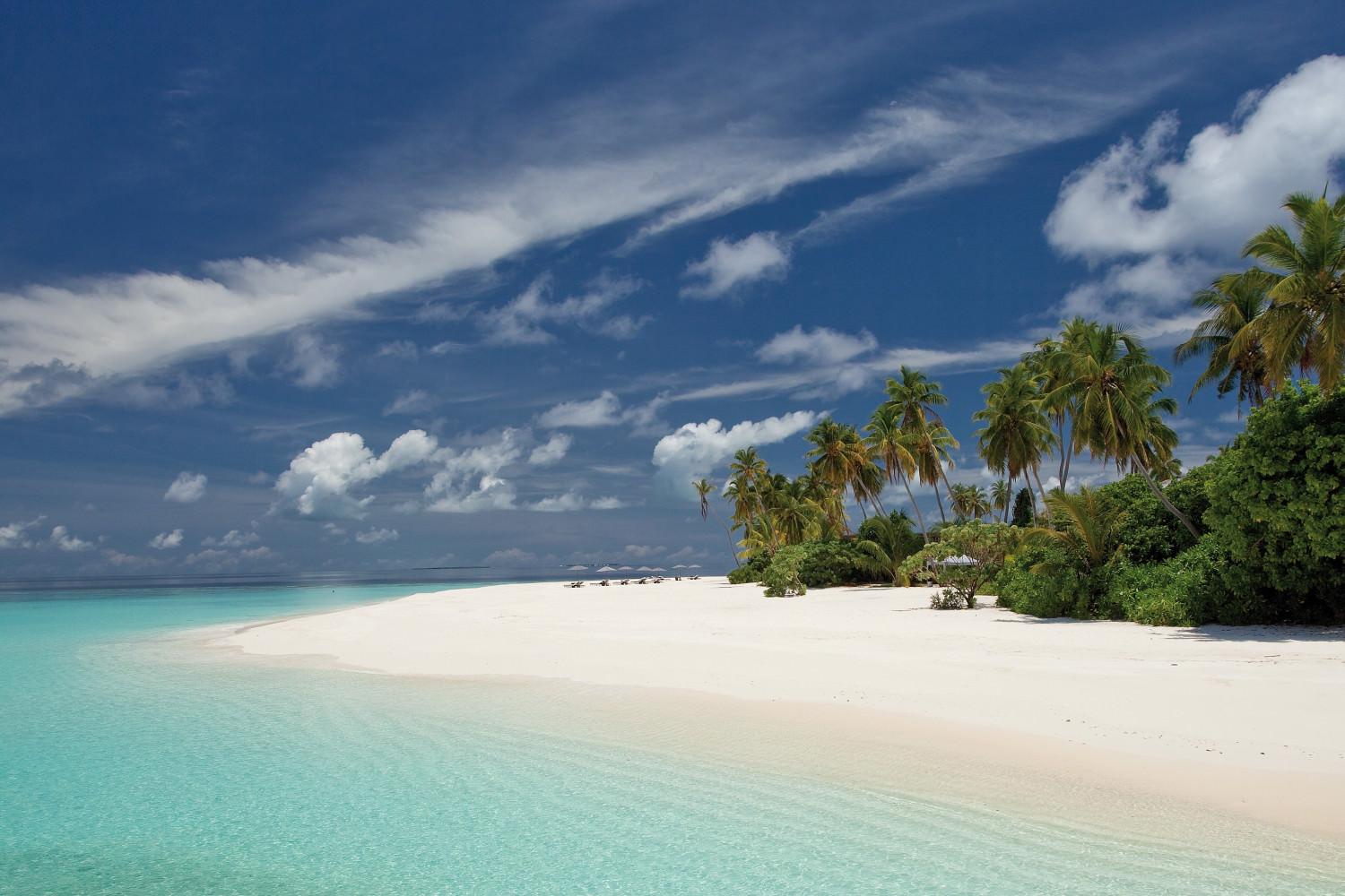mldph p019 on the indian ocean beach